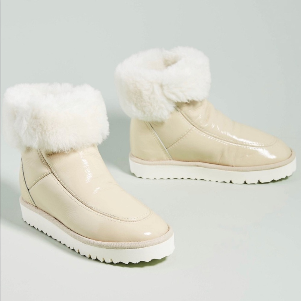 Natalia Shearling-Lined Boots 🤍💛